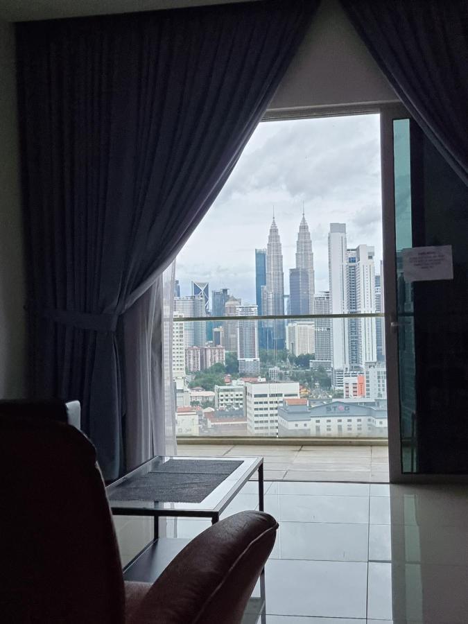 Wonderful Blue City View @Regalia Residence Kuala Lumpur Buitenkant foto